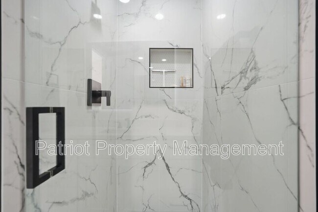 Building Photo - 8989 N Gainey Center Dr