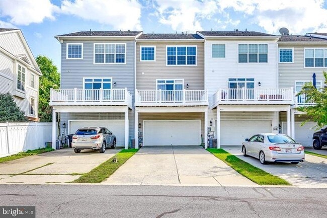 Building Photo - 11843 Skylark Rd