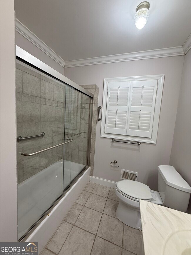 Building Photo - 109 Janice Pl