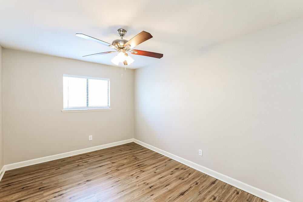 Building Photo - 17611 Ranch Country Rd