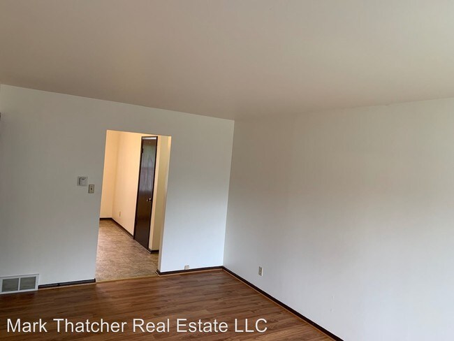 Building Photo - 1400 Eder Ln