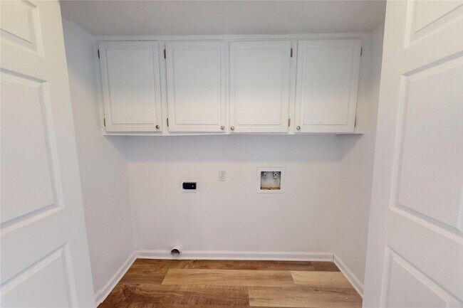 Building Photo - 14147 Misty Meadow Ln