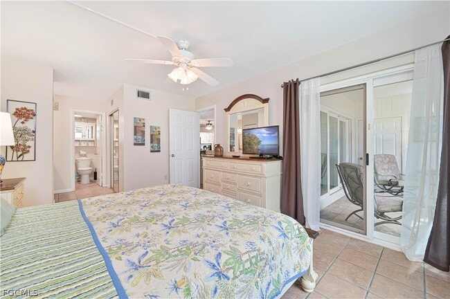 Building Photo - 5445 Peppertree Dr