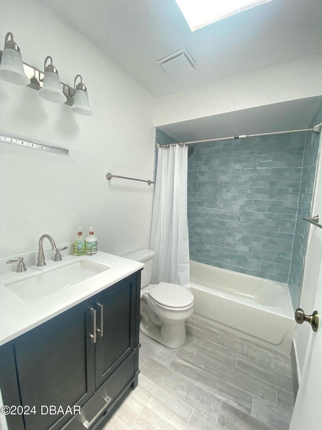 Building Photo - 12 Ocean Crest Dr