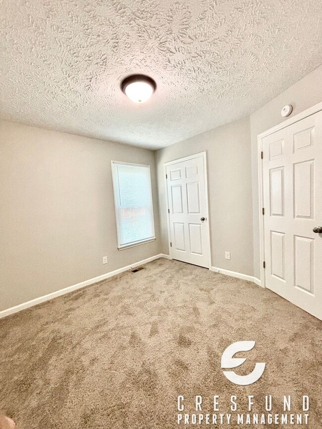 Building Photo - 7 MINUTES FROM INTERSTATE! Adorable 3 Bed Two Bath in Raeford - Ready for Move In TODAY!