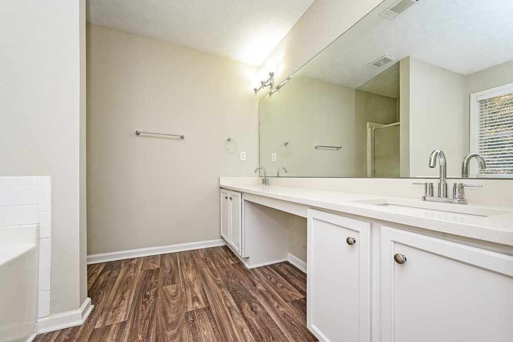 Building Photo - 7867 Providence Point Way