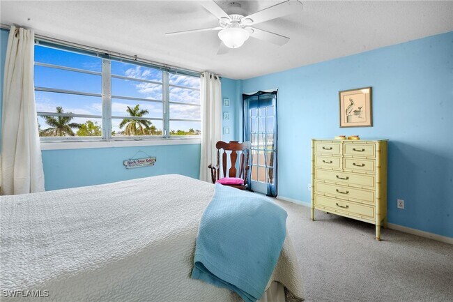 Building Photo - 1766 Cape Coral Pkwy E