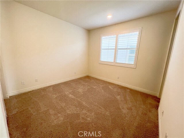 Building Photo - 122 Gemini