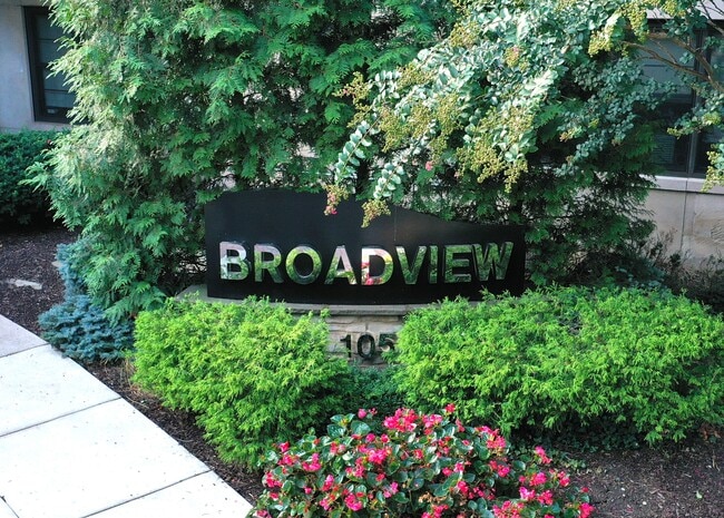Building Photo - Broadview Apartments