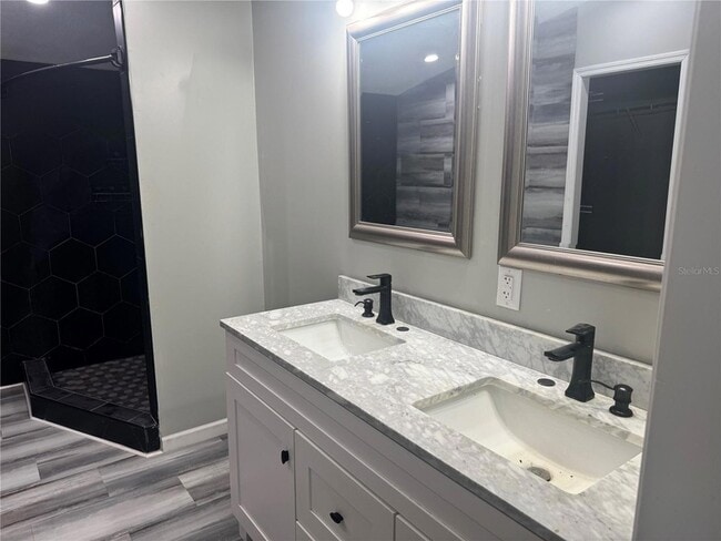 Building Photo - 31326 Tyndall Rd