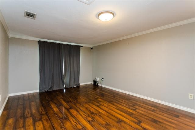 Building Photo - 3212 S Llewellyn Ave