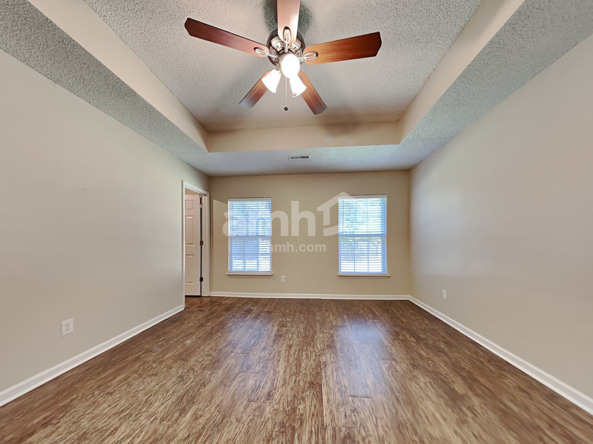 Building Photo - 5146 Torrey Ln