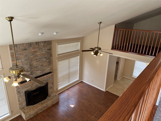 Building Photo - 33615 Dobbin-Huffsmith Rd