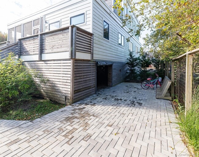 Building Photo - 31 Atlantic Ave