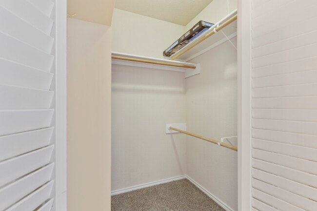 Building Photo - 4713 Dentcrest Dr