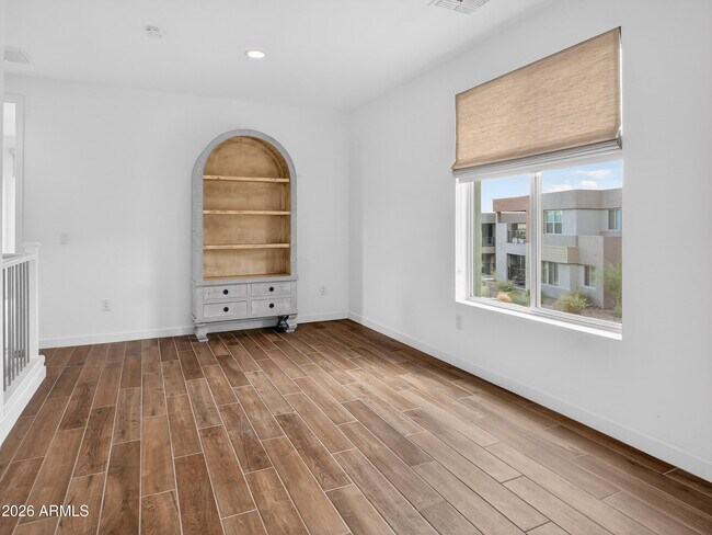 Building Photo - 11673 N 136th St