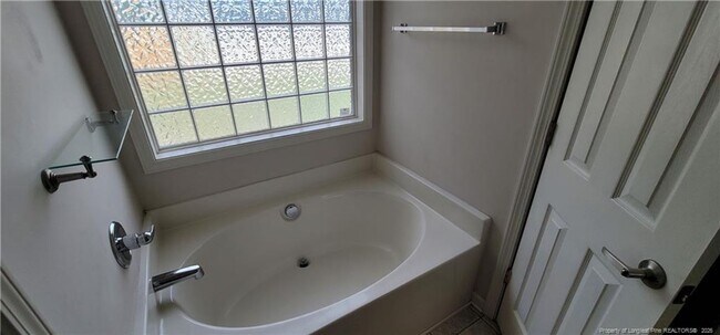 Building Photo - 3139 Walesby Dr