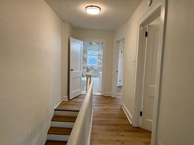 Building Photo - 83 N Ewing St