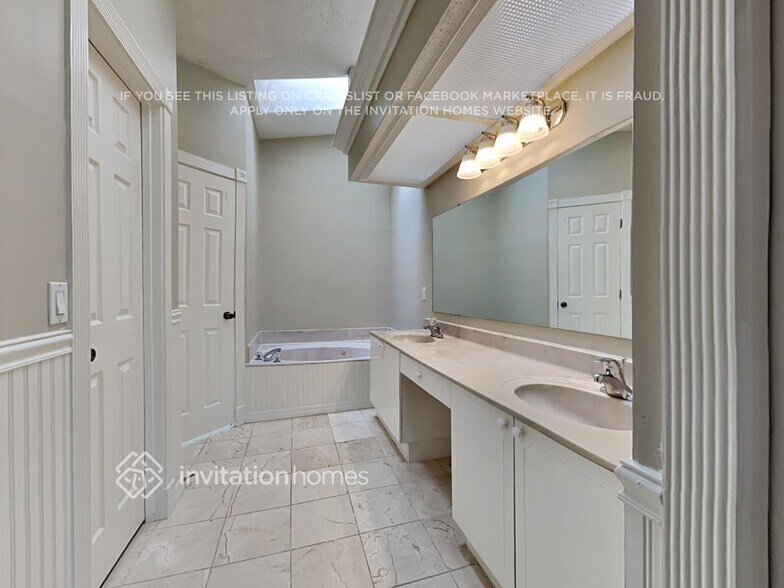 Building Photo - 104 Harbour Island Ct