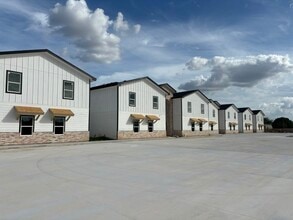 Building Photo - 800 Ragland Street