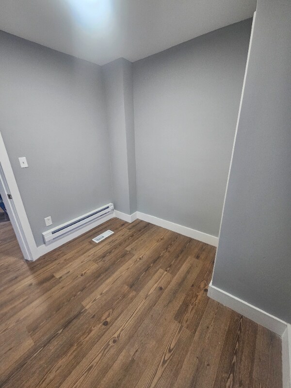 Building Photo - 3259 W 48th St