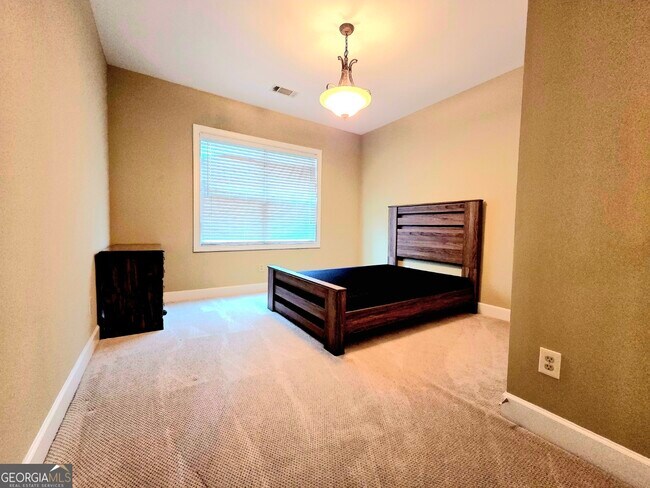 Building Photo - 1355 Magnolia Park Cir