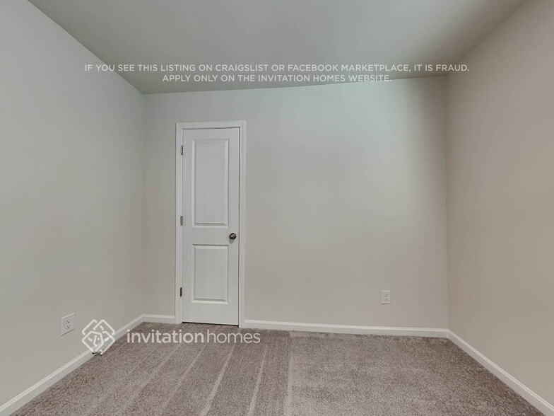 Building Photo - 5200 Spring Breeze Blvd