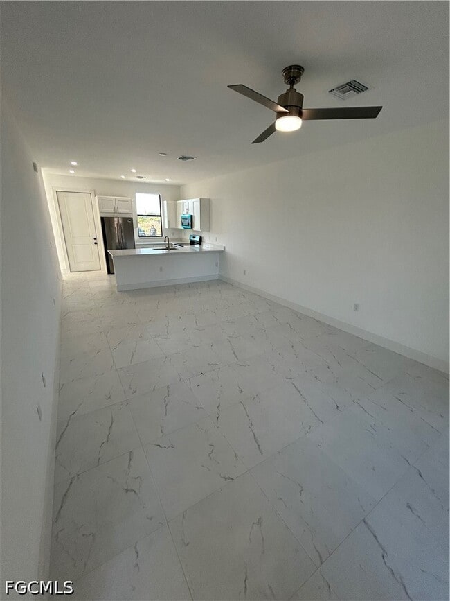 Building Photo - 177-179 Pennfield St