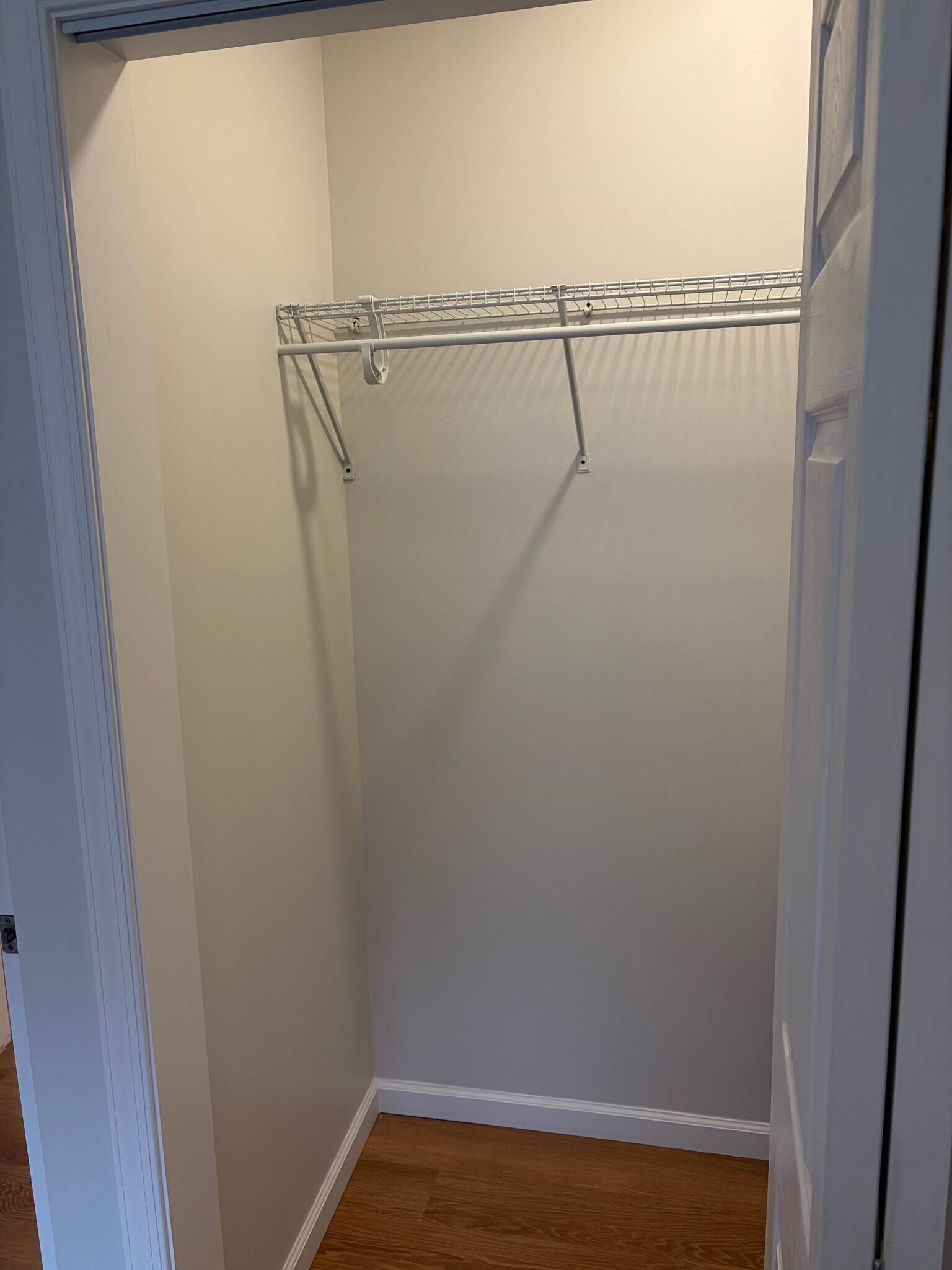 Building Photo - 15 E Read St