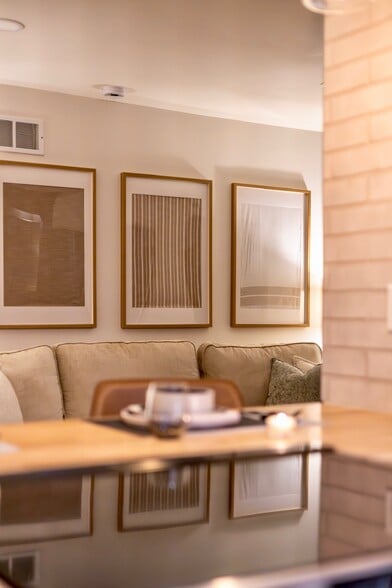 Building Photo - 5270 N 57th St