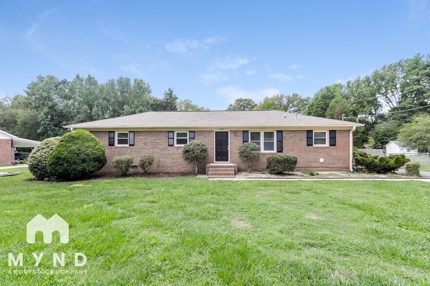 Primary Photo - 6008 Potter Rd
