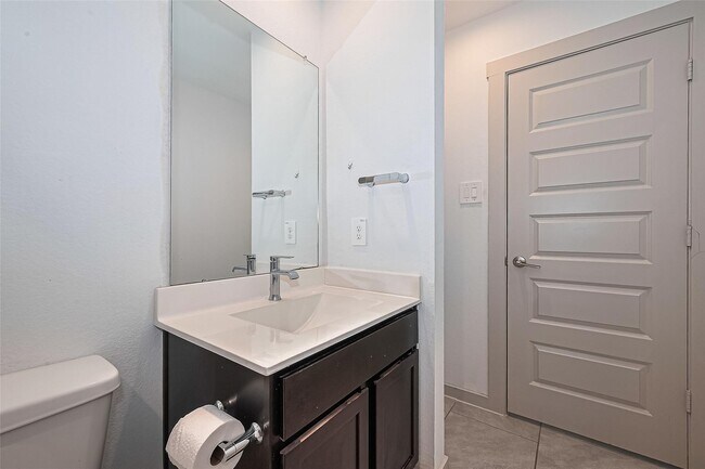 Building Photo - 29518 Paytons Park Ct