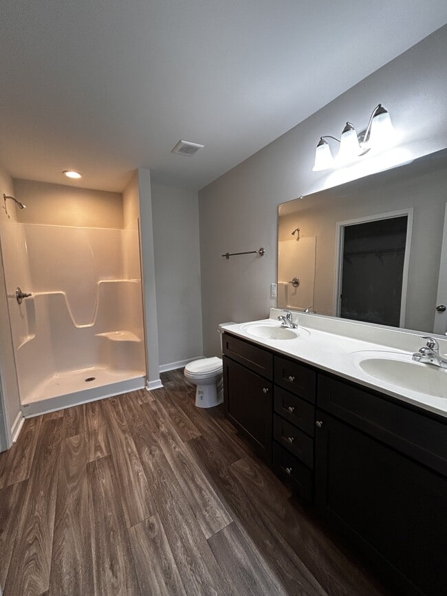 Building Photo - 12 Jackmia Way