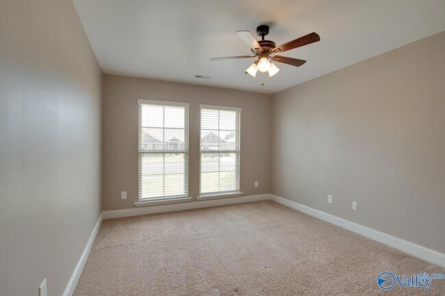 Building Photo - 512 Summer Cove Cir NW