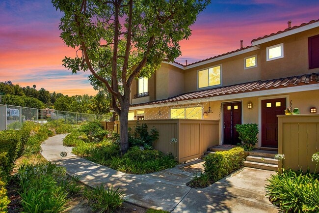 Building Photo - Portola Hills Bella Palermo - GORGEOUS 3 B...