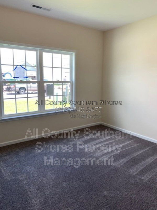 Building Photo - 188 Palm Terrace Loop