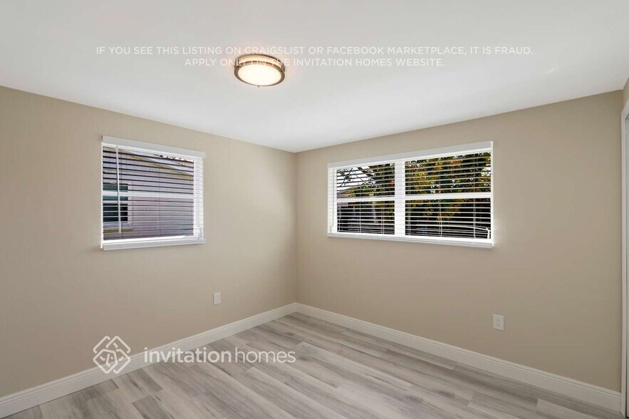 Building Photo - 6254 Bonaire Ave