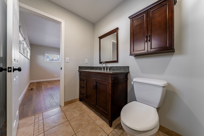 Building Photo - 2659 W Asplin Dr