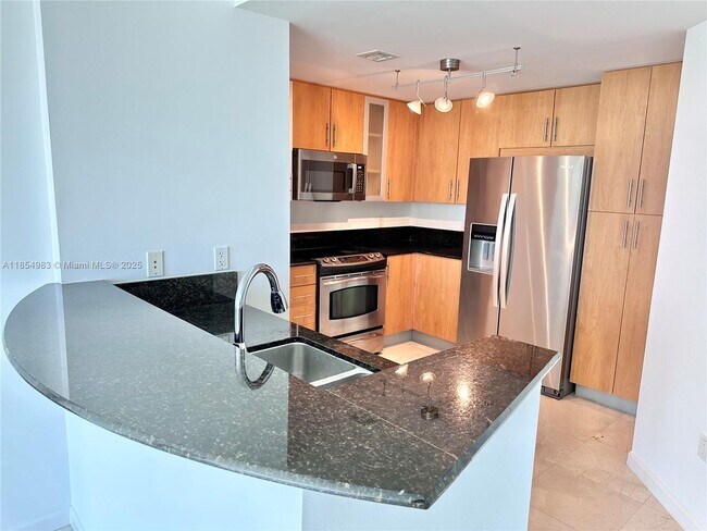 Building Photo - 7900 Harbor Island Dr
