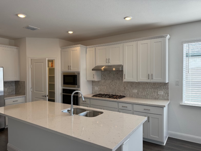 Building Photo - 14809 Bandana Rd