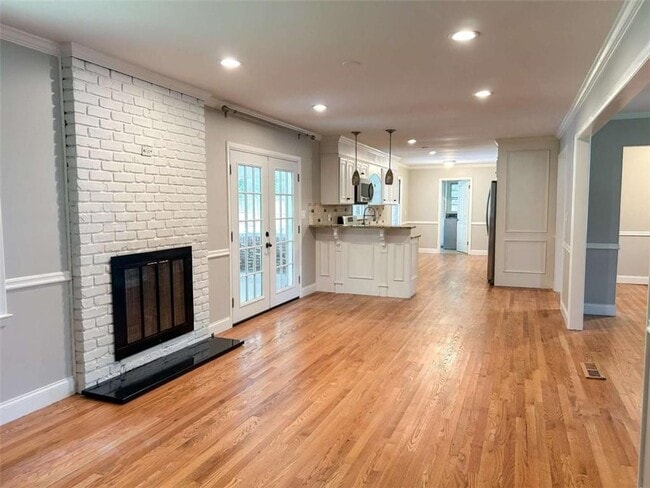 Building Photo - 2349 Academy Ct NE