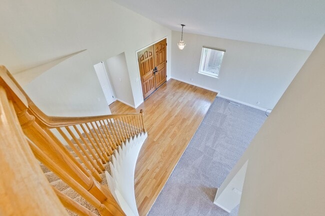 Building Photo - Elegant home with top Fremont Schools