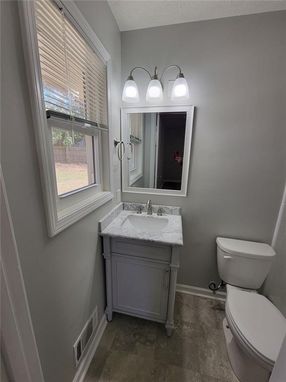 Building Photo - 2392 Shire Ct