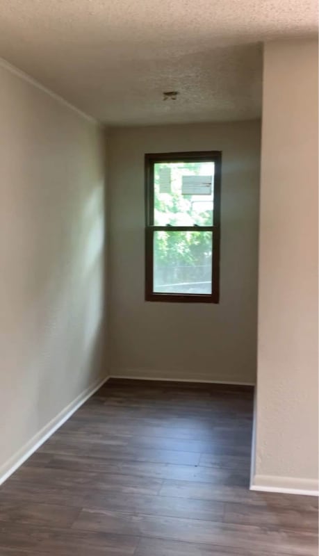 Building Photo - 618 Marchmont Ln