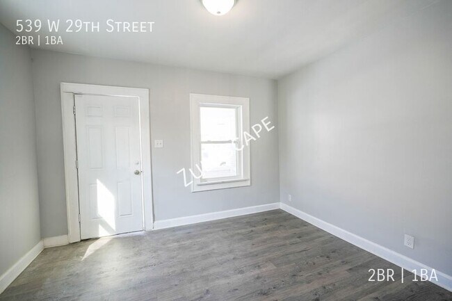 Building Photo - 539 W 29th St
