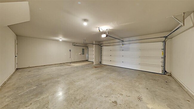 Building Photo - 4809 Arbuckle Dr