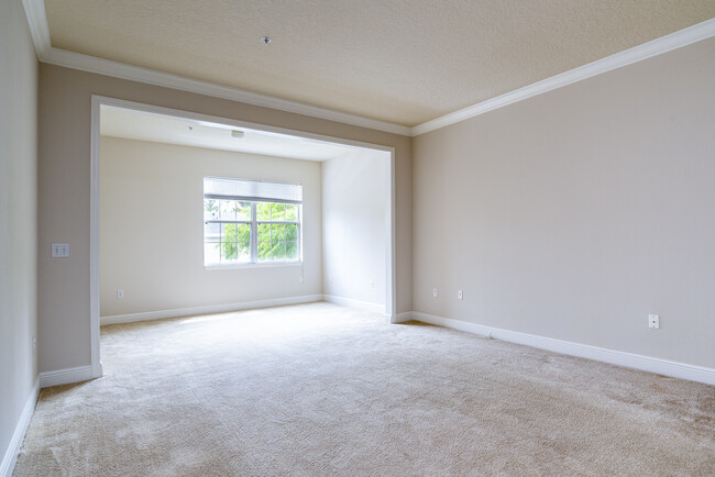 Building Photo - 417 Southern Pecan Cir