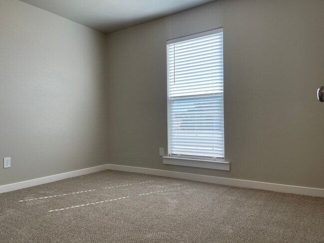 Building Photo - 3 Bed / 2 Bath Cooper School District!