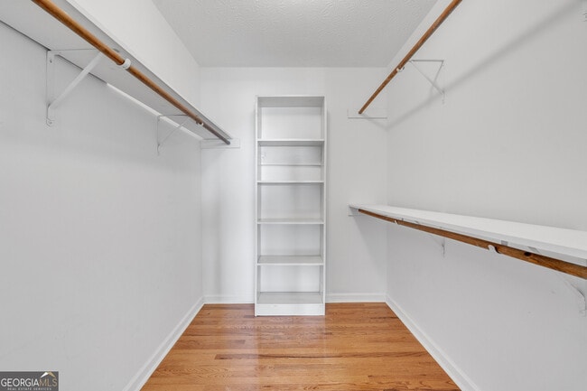 Building Photo - 1555 Hardin Ave