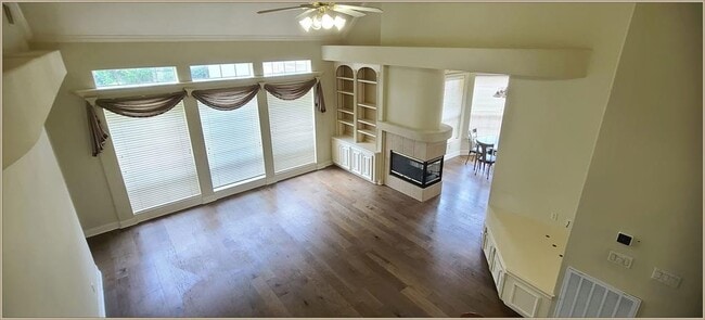 Building Photo - 12906 Silent Shore
